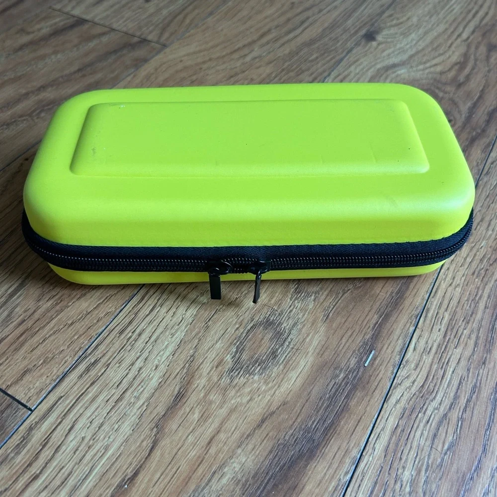 Nintendo Switch Lite Carrying Case Yellow Hard Shell Portable Travel 10 Game